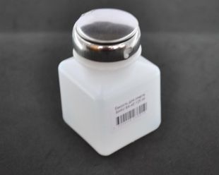 Емкость для жидкости с дозатором BAKU BK-40 125ml (M)