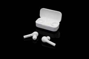 Bluetooth-гарнітура 4you FRIEND white (сенсор, v5.0 TWS, РРЦ 845грн) - СМАЧНА ЦІНА!